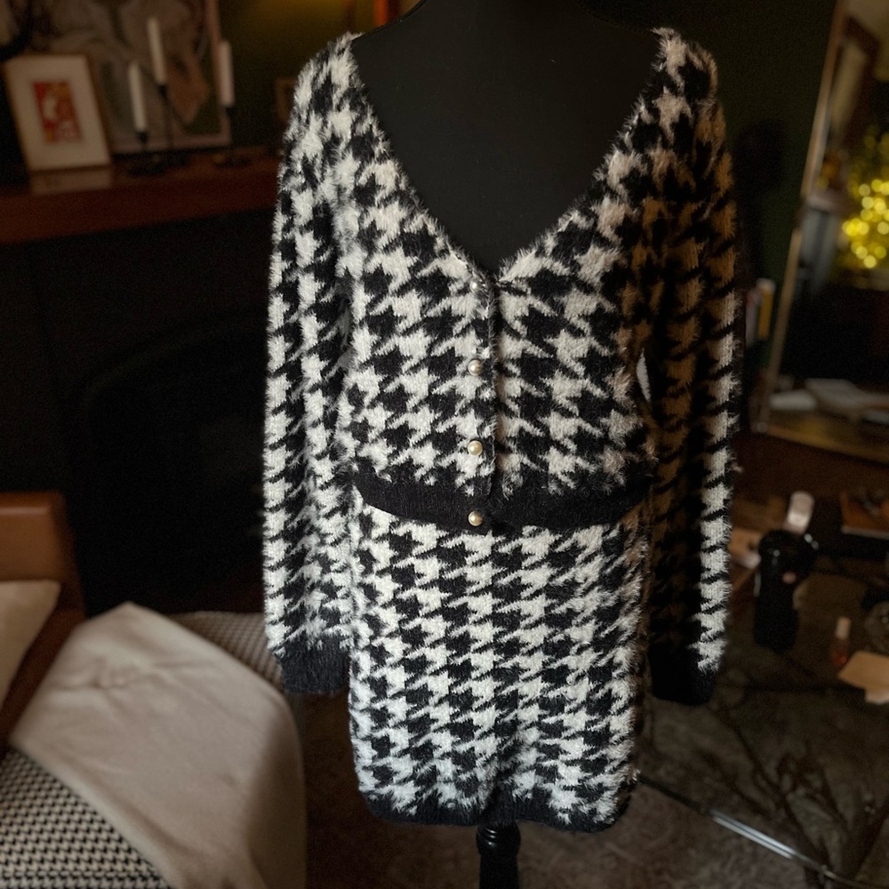 2 piece furry houndstooth skirt set